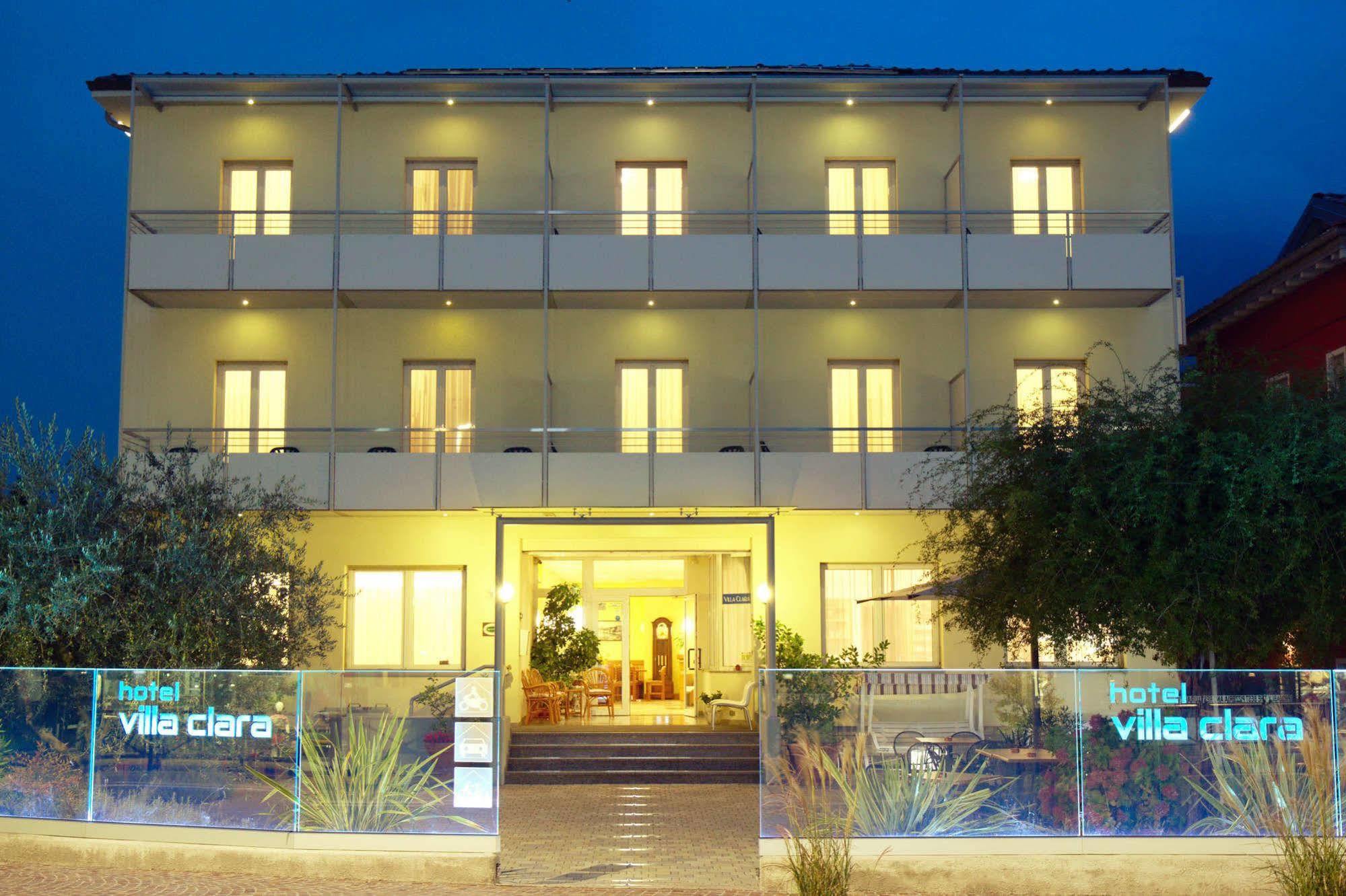 Hotel Villa Clara Торболе Экстерьер фото